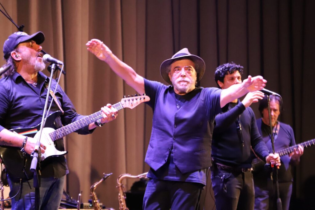 Nino Frassica & Pluggers Nino Frassica & Pluggers