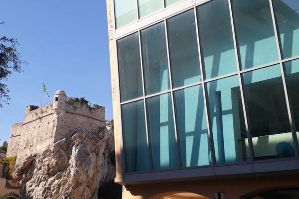 Castello e Teatro Moretti